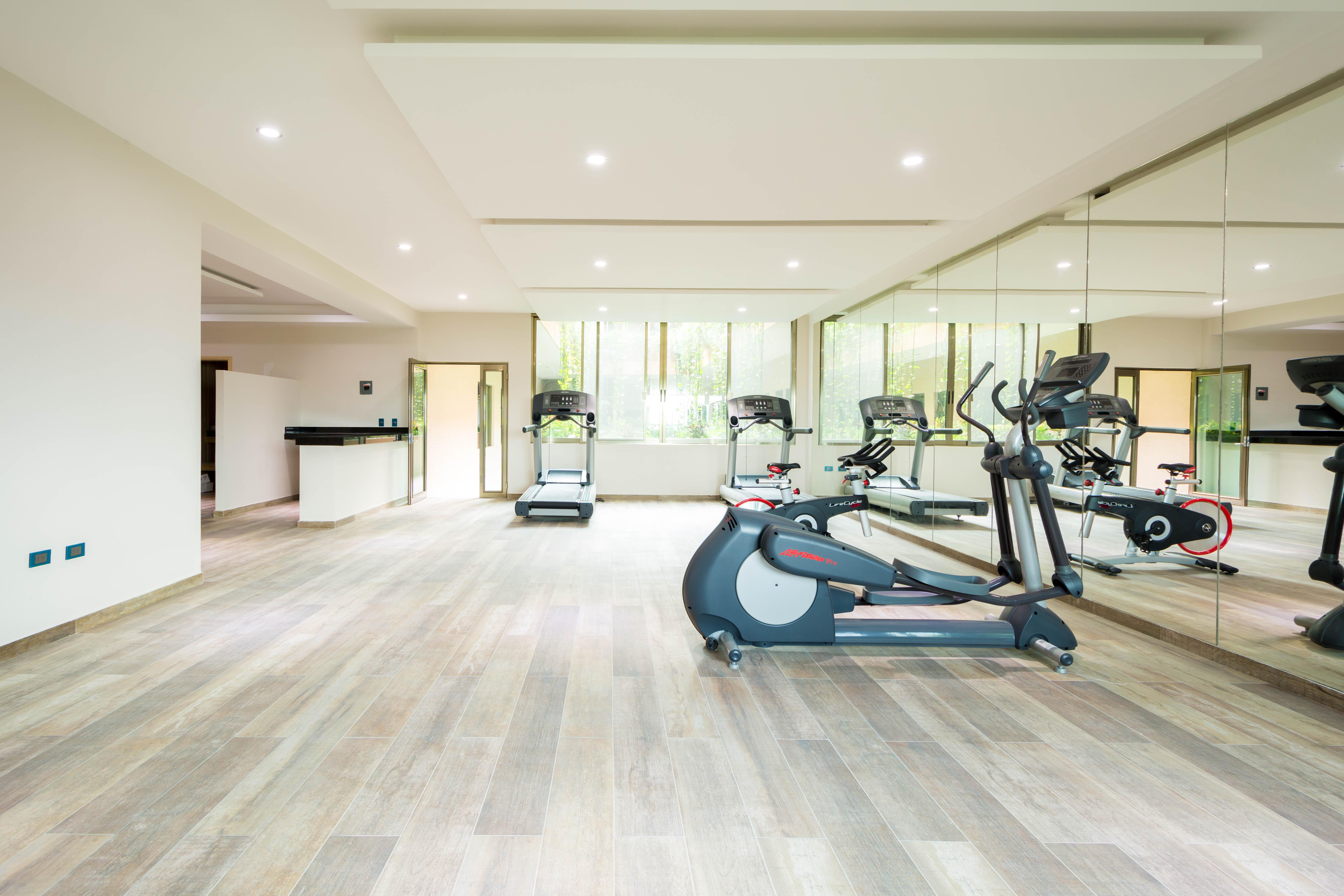 Palmarena Rooms & Residences - Long Stay Comfort With Parking, Sauna, Gym & Pool - Steps From 5Th Avenue Playa del Carmen Eksteriør billede
