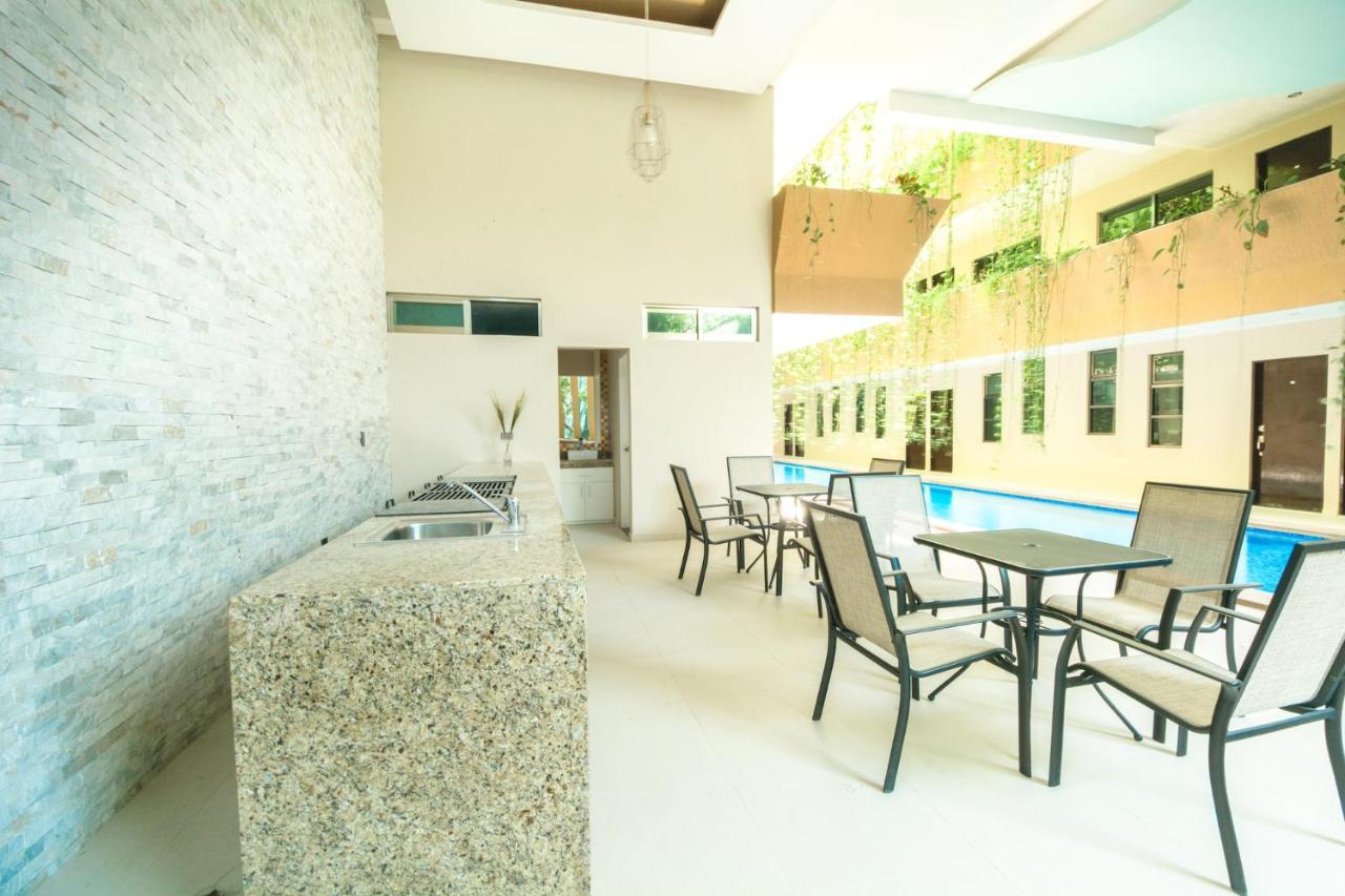 Palmarena Rooms & Residences - Long Stay Comfort With Parking, Sauna, Gym & Pool - Steps From 5Th Avenue Playa del Carmen Eksteriør billede